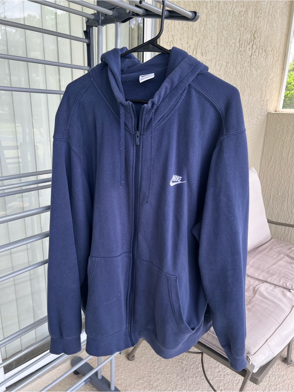 Nike Men's Dark Blue Full-Zip Hoodie with Small Logo
